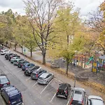 Centre Jakubovo * Bratislava