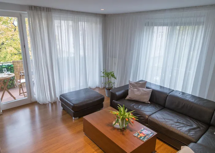 Centre Jakubovo * Pozsony